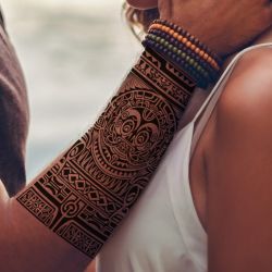 tatouage éphémère avant bras maori