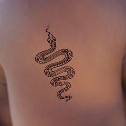 Tattoo éphémère serpent maori polynésien